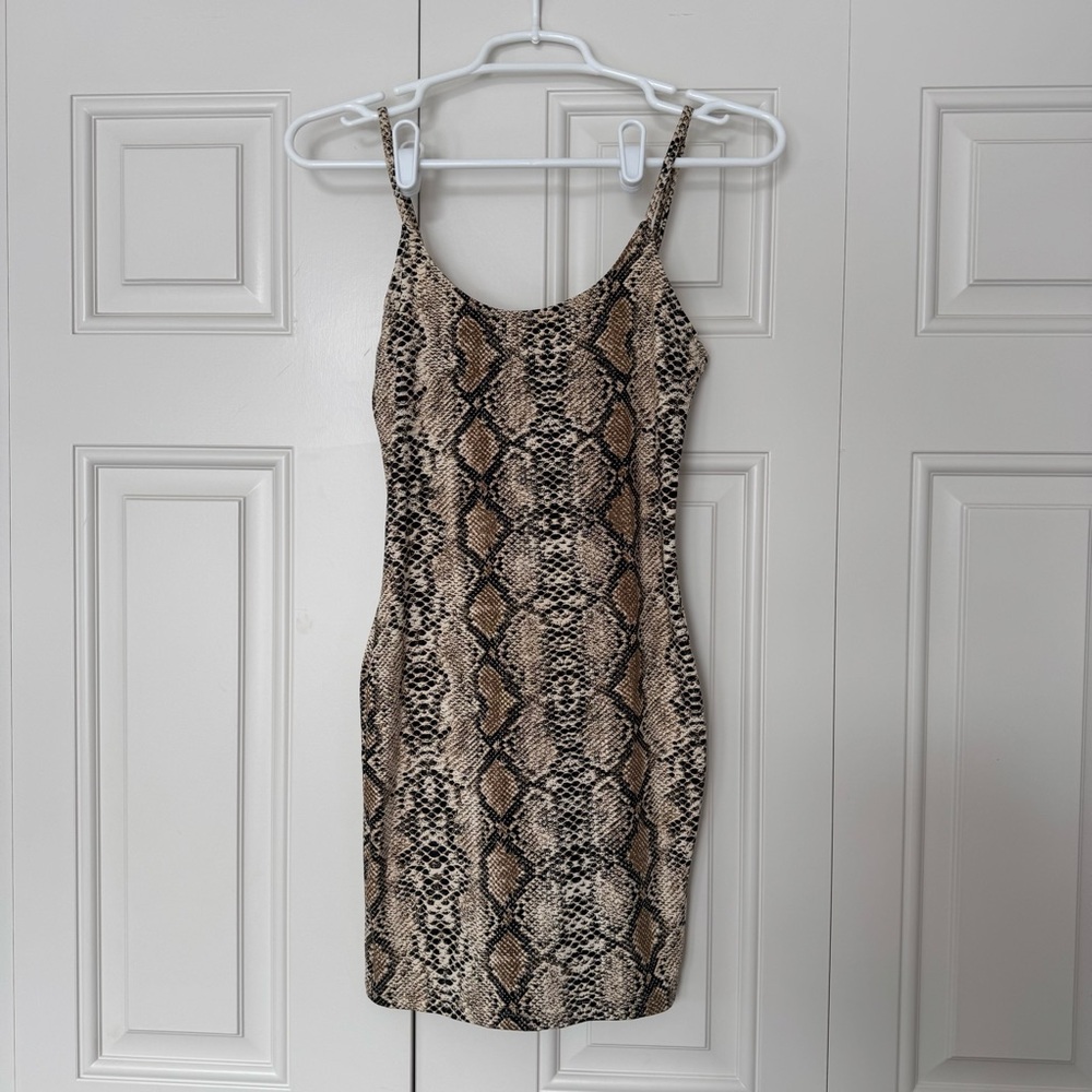 Snakeskin Pattern Mini Dress - Picture 2 of 7